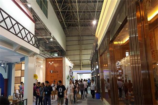厚街鎮家具展覽格局將進入三展聯動時代.jpg