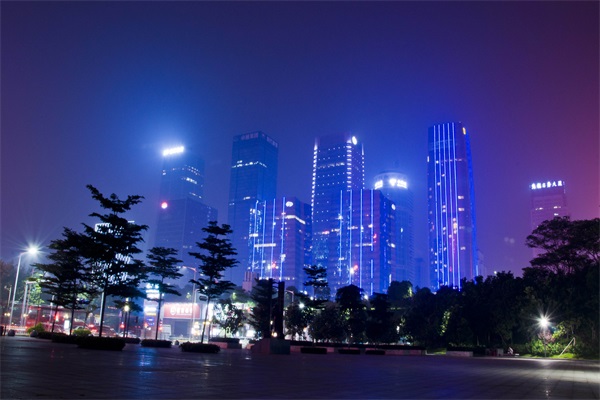 深圳成為中國家居企業(yè)標(biāo)準(zhǔn)化、智能化進(jìn)程的標(biāo)榜
